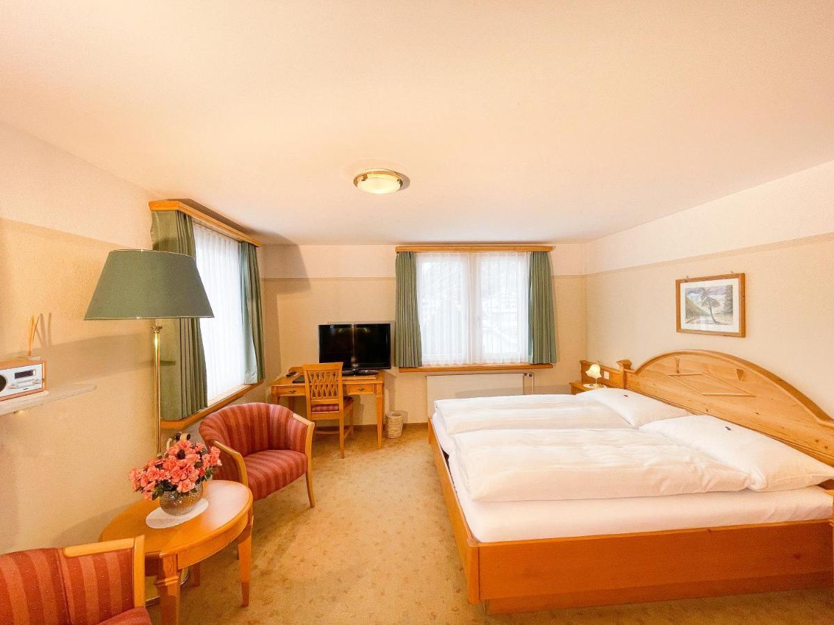 Hotel Engadinerhof Pontresina Luaran gambar