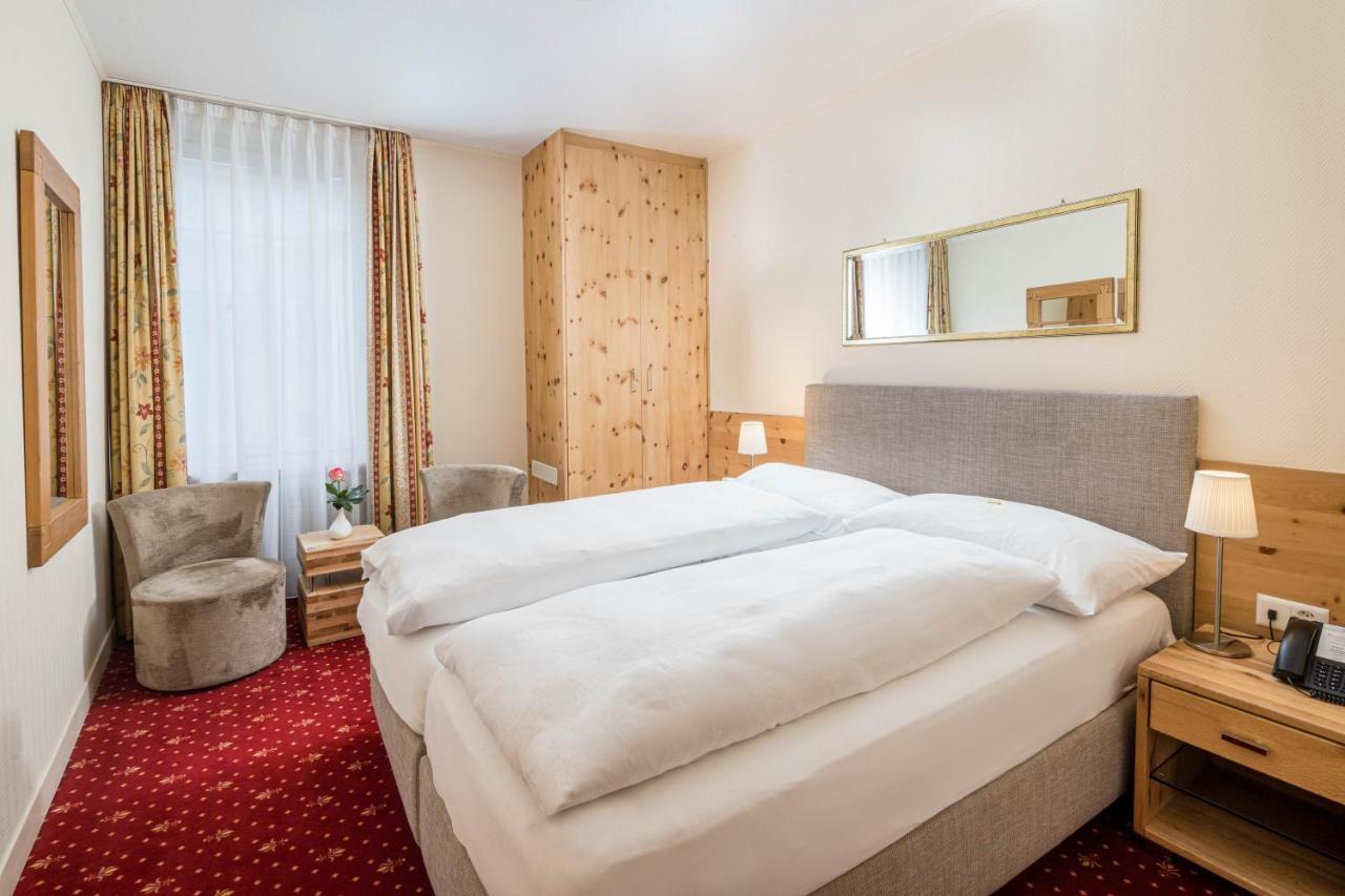 Hotel Engadinerhof Pontresina Luaran gambar