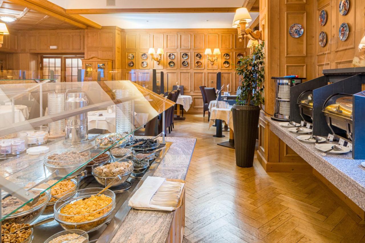 Hotel Engadinerhof Pontresina Luaran gambar