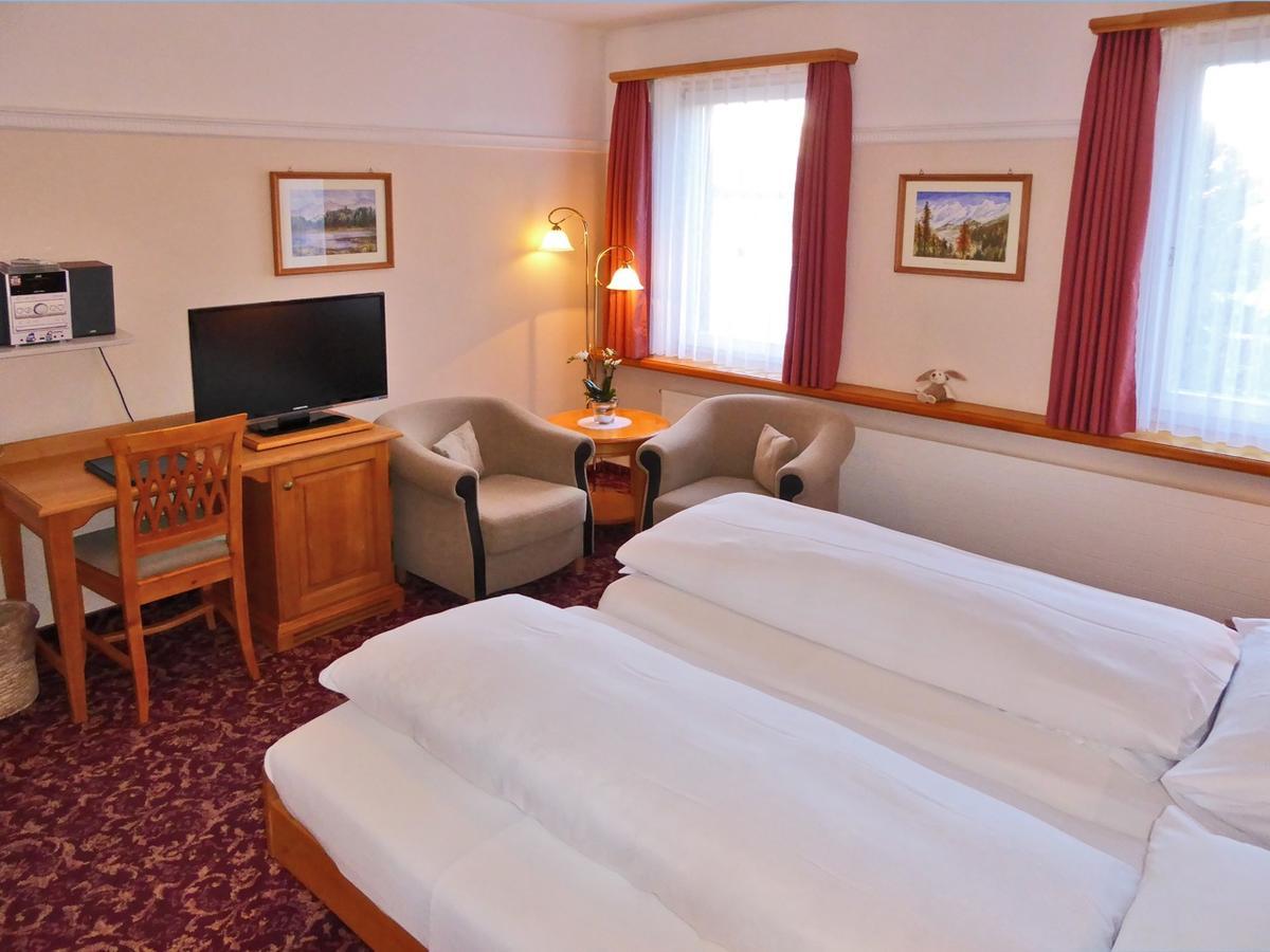 Hotel Engadinerhof Pontresina Luaran gambar